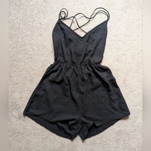 SHEIN Black Sleeveless Jumpsuit Versatile and Chic